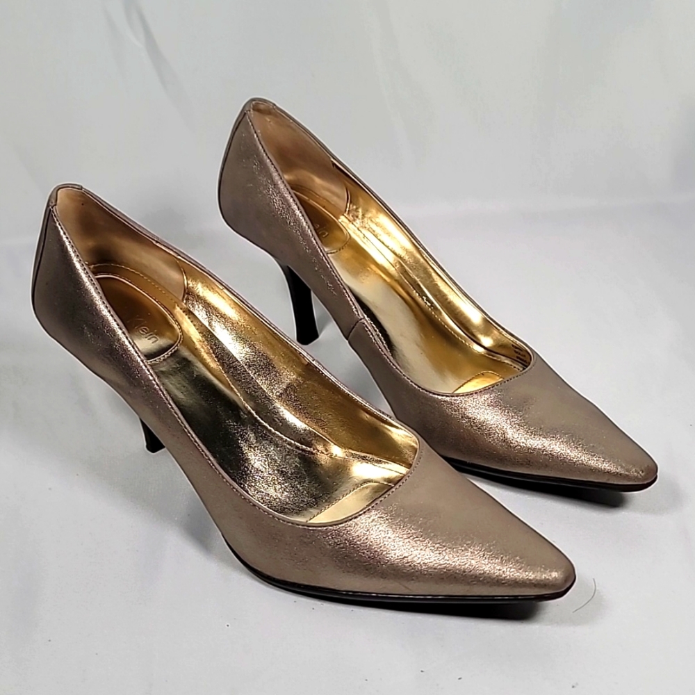 Calvin Klein Gunmetal Pumps size 6.5